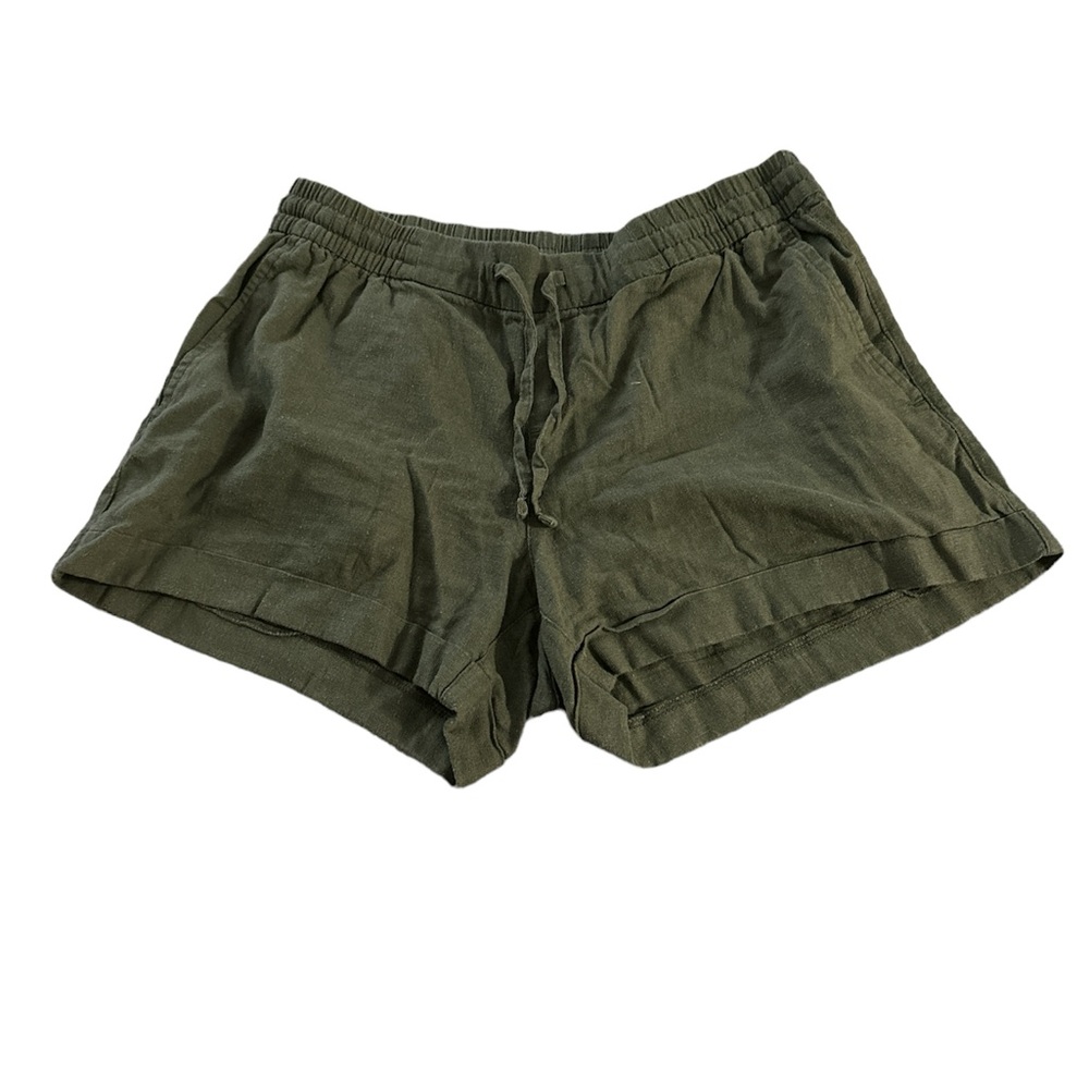 Women’s Linen Blend Shorts - Size M